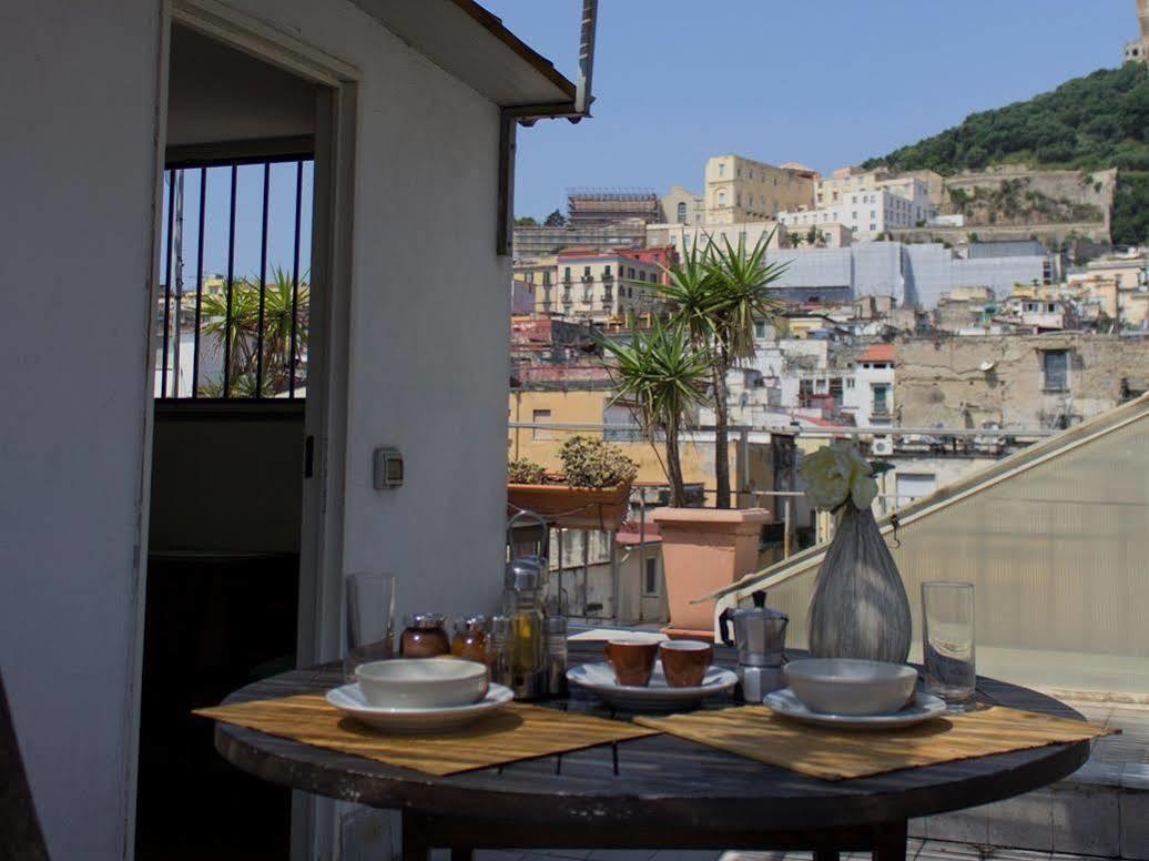 Sui Tetti Di Napoli Hotel Buitenkant foto